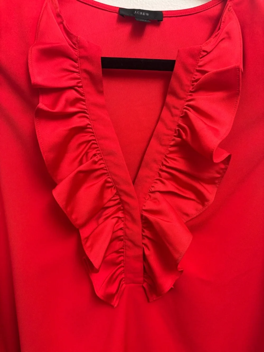J.Crew Sleeveless Red V-Neck Ruffle Blouse Shell Top Medium - Picture 3 of 9
